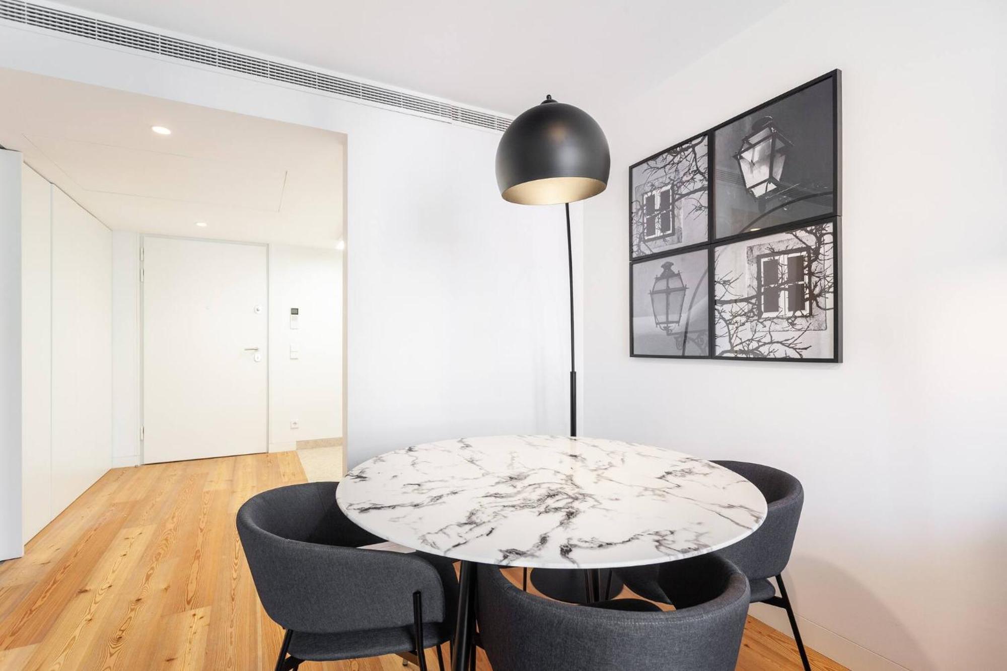 My Lx Flat Graca Lighting Design Apartment Lisbon Exterior photo